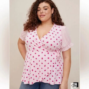 Torrid Studio Knit Chiffon Puff Sleeve Surplice Top Hearts